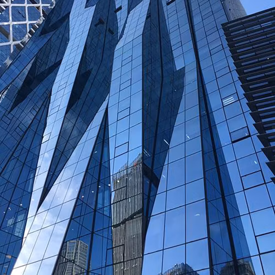 Telaio in alluminio a risparmio energetico e insonorizzato